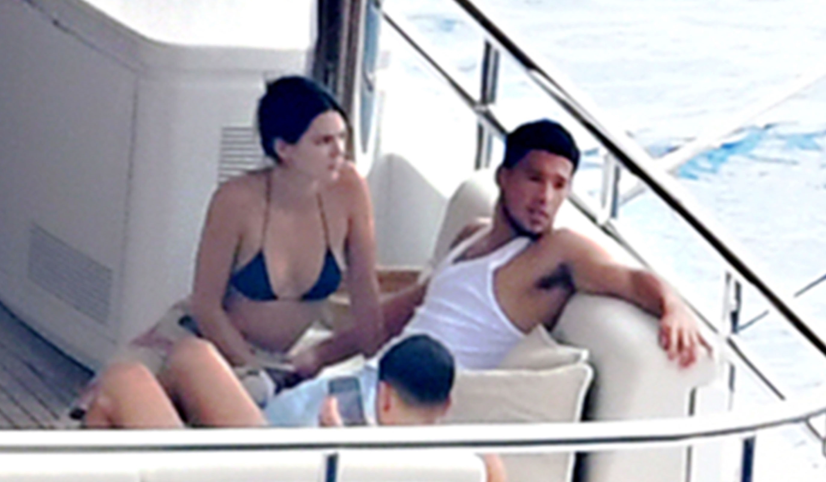Access_Kardashian_96.jpg