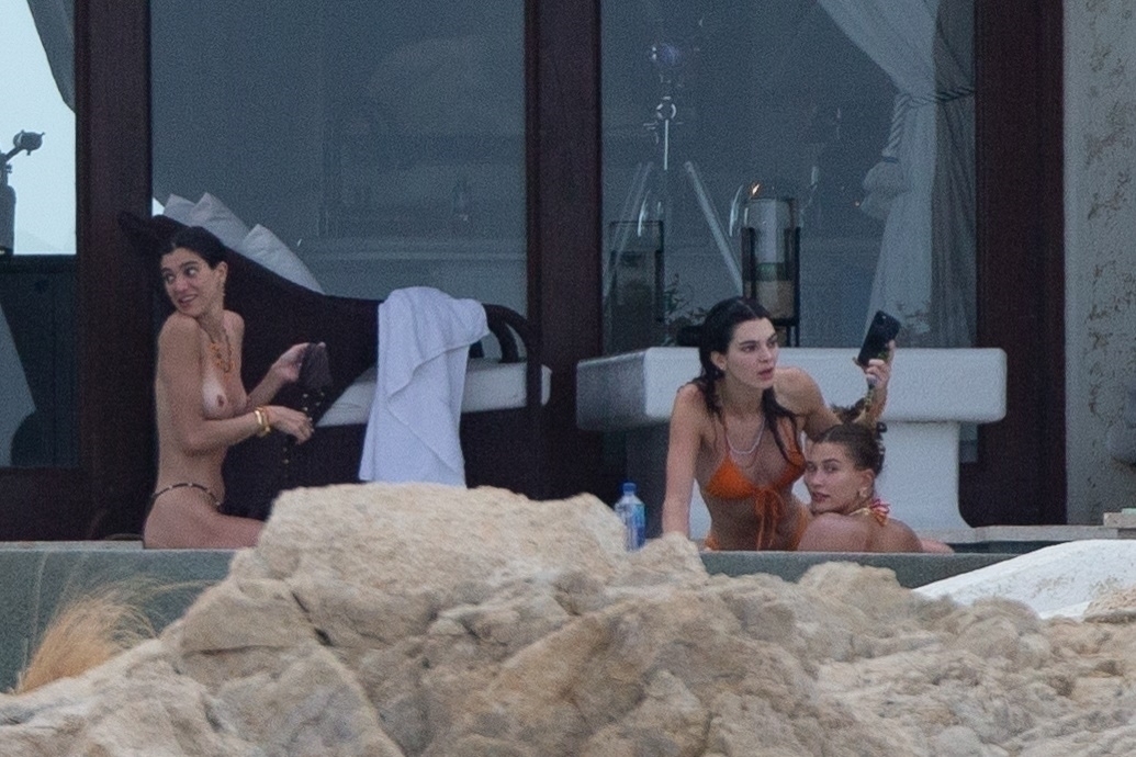 Access_Kardashian_15.jpg
