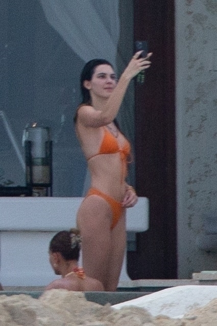 Access_Kardashian_20.jpg
