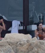 Access_Kardashian_14.jpg