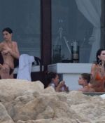 Access_Kardashian_17.jpg