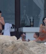 Access_Kardashian_18.jpg