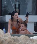 Access_Kardashian_7.jpg