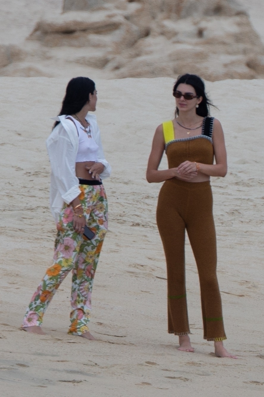 Access_Kardashian_7.jpg