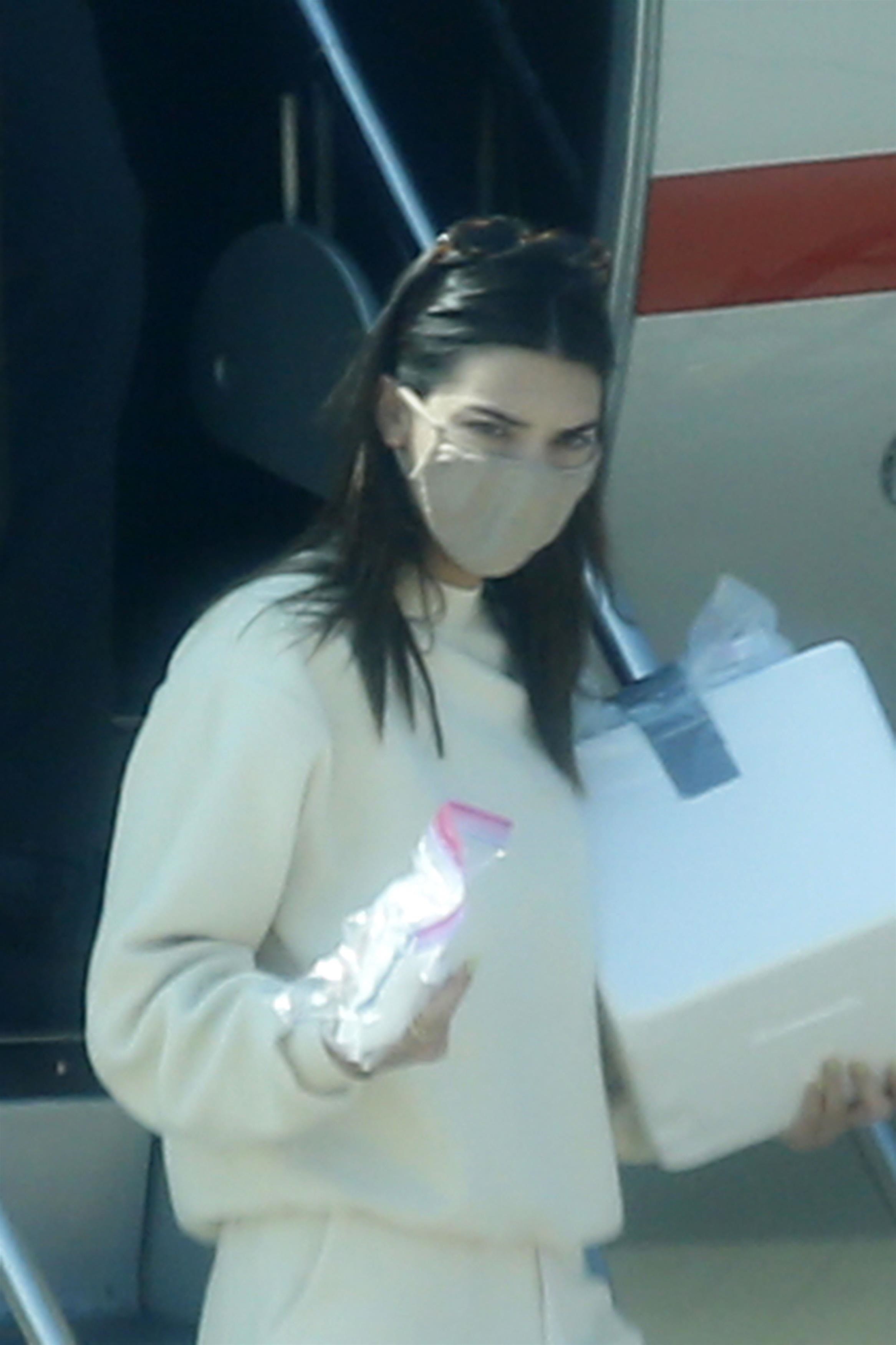 Access_Kardashian_7.jpg