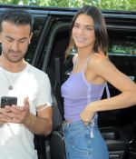Access_Kardashian_6.jpg
