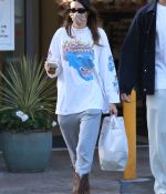 Access_Kardashian_8.jpg