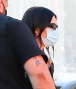 Access_Kardashian_3.jpg