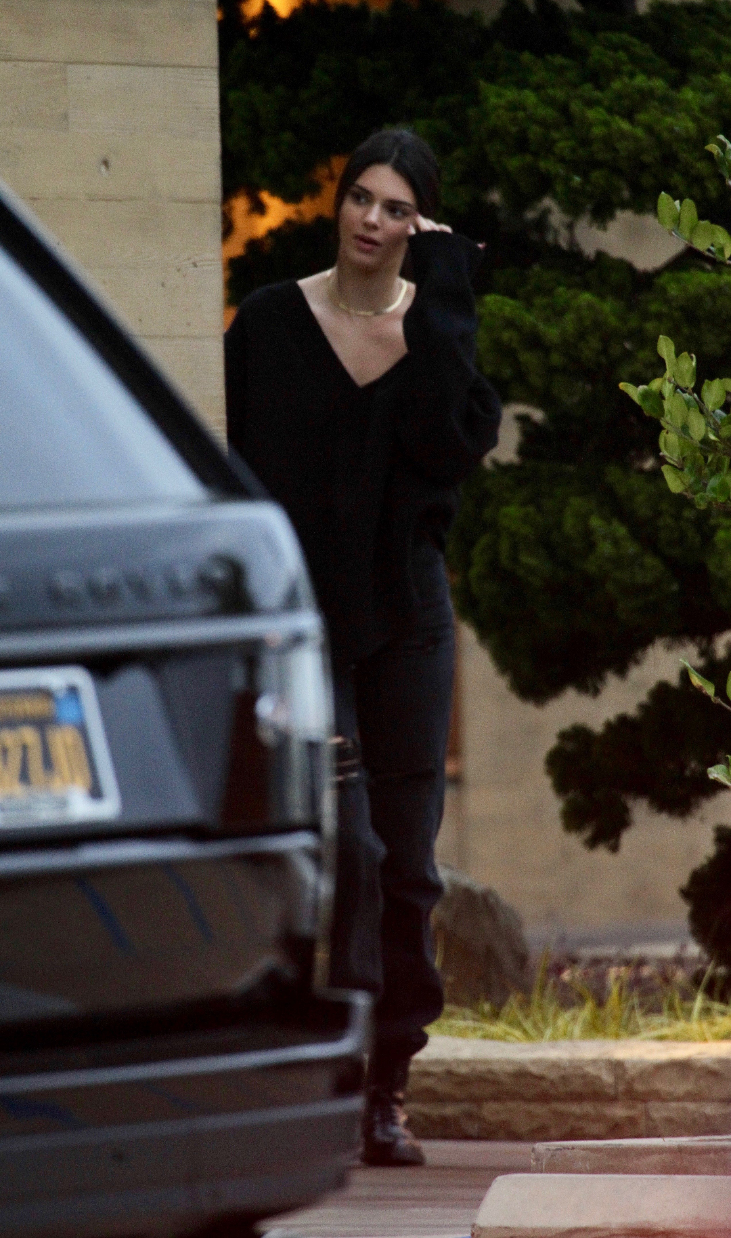 Access_Kardashian_4~0.jpg