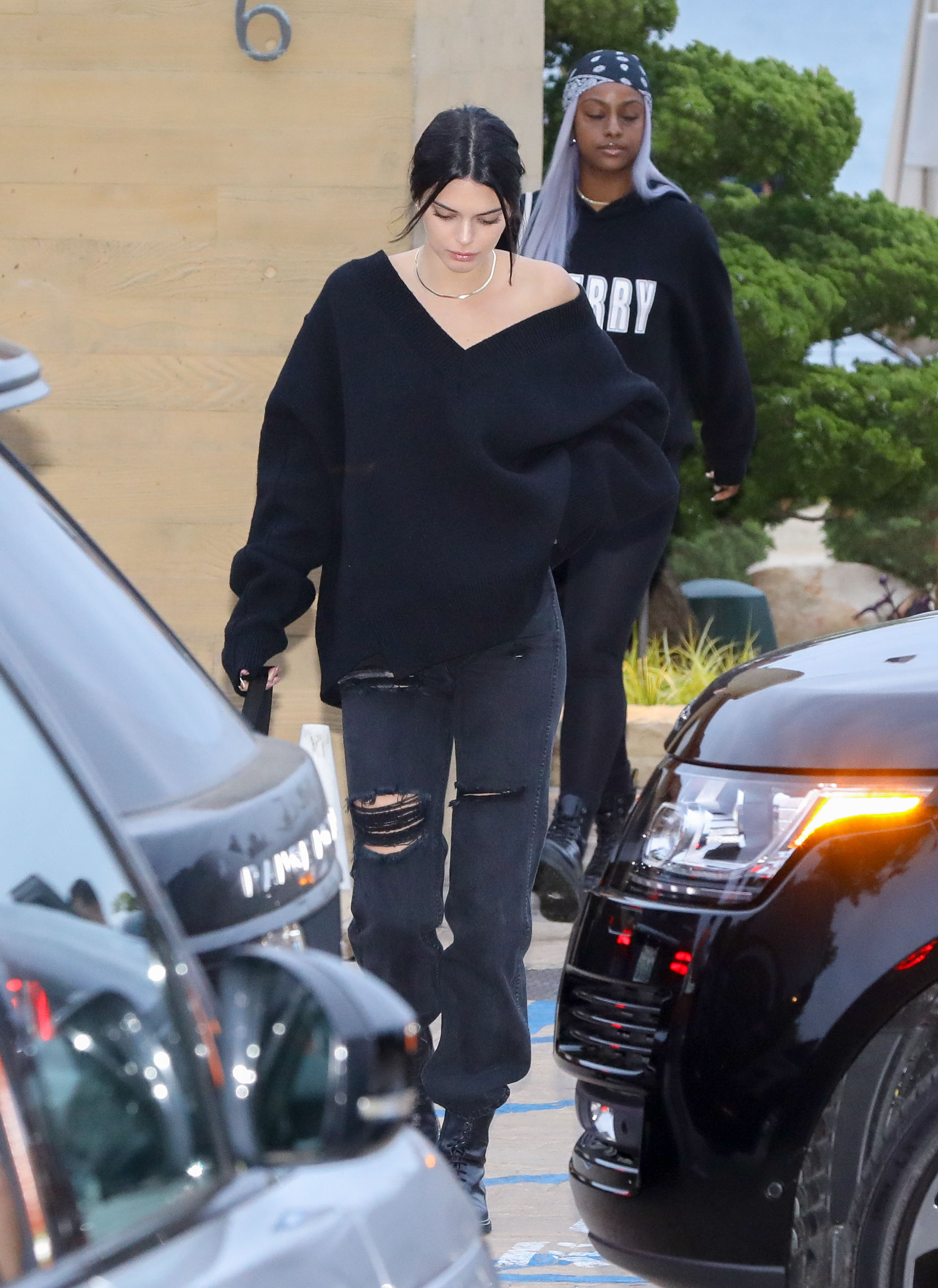 Access_Kardashian_5~0.jpg