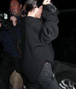 Access_Kardashian_10.jpg