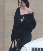 Access_Kardashian_11~0.jpg