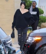 Access_Kardashian_9~0.jpg