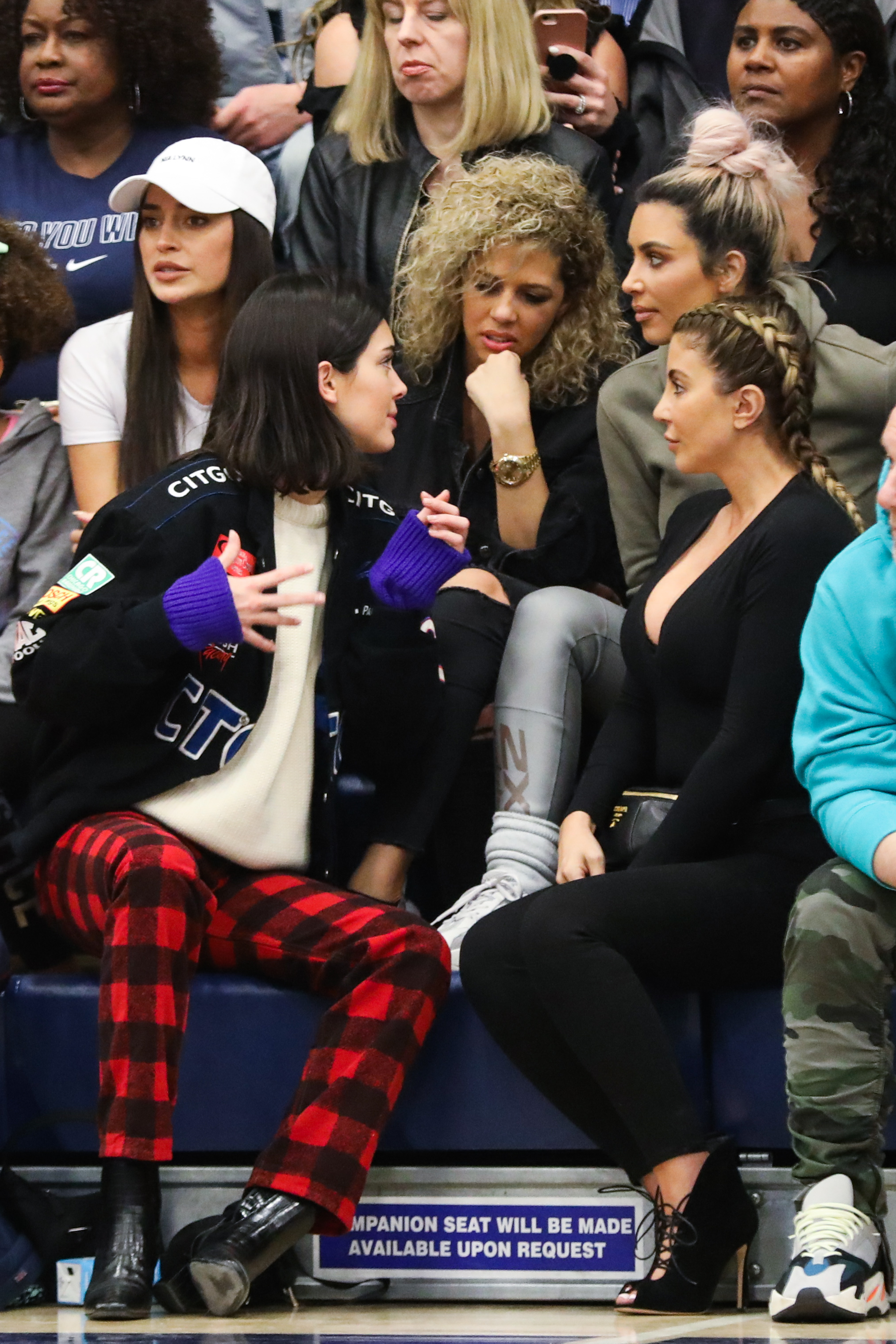Access_Kardashian_3.jpg