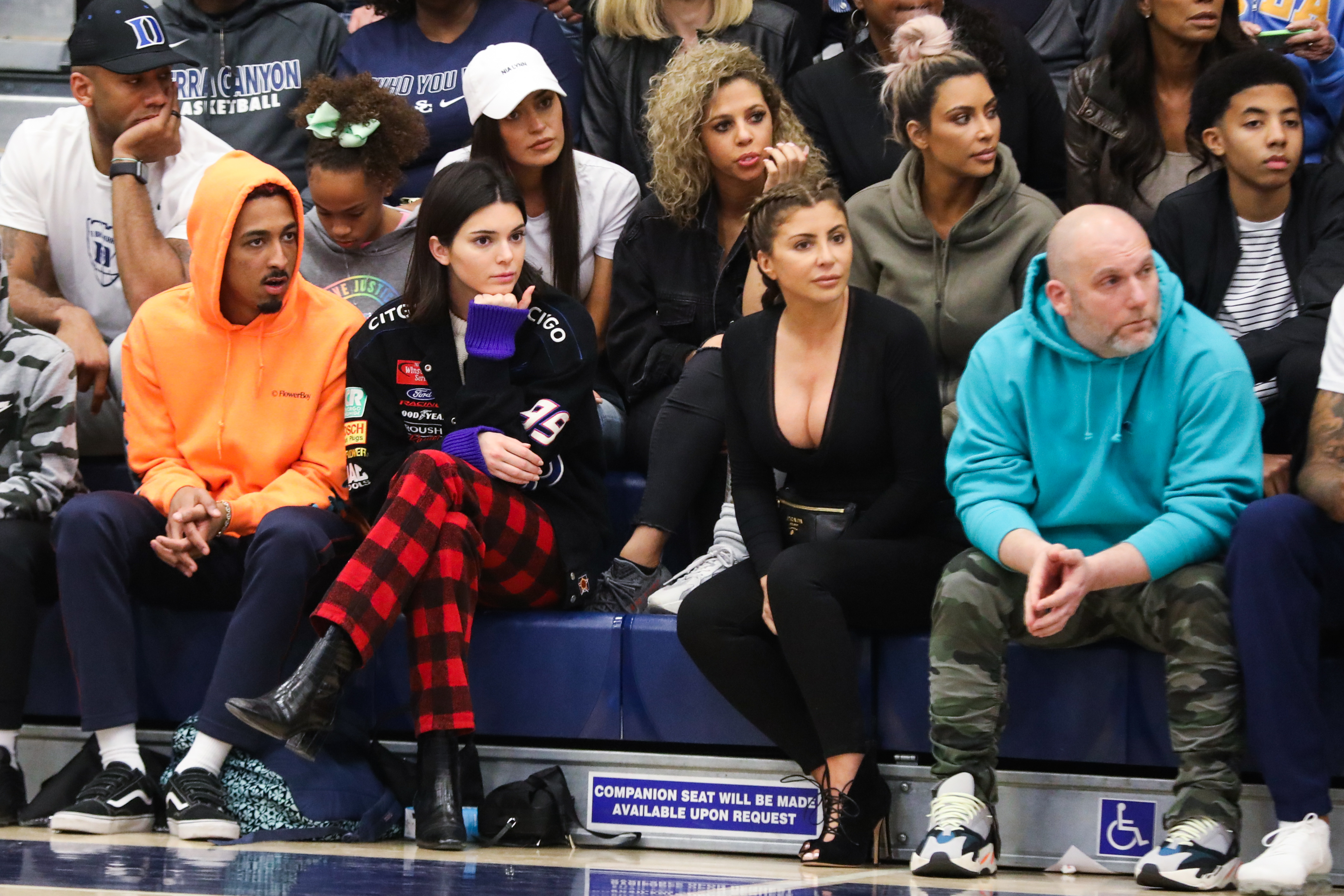 Access_Kardashian_7.jpg