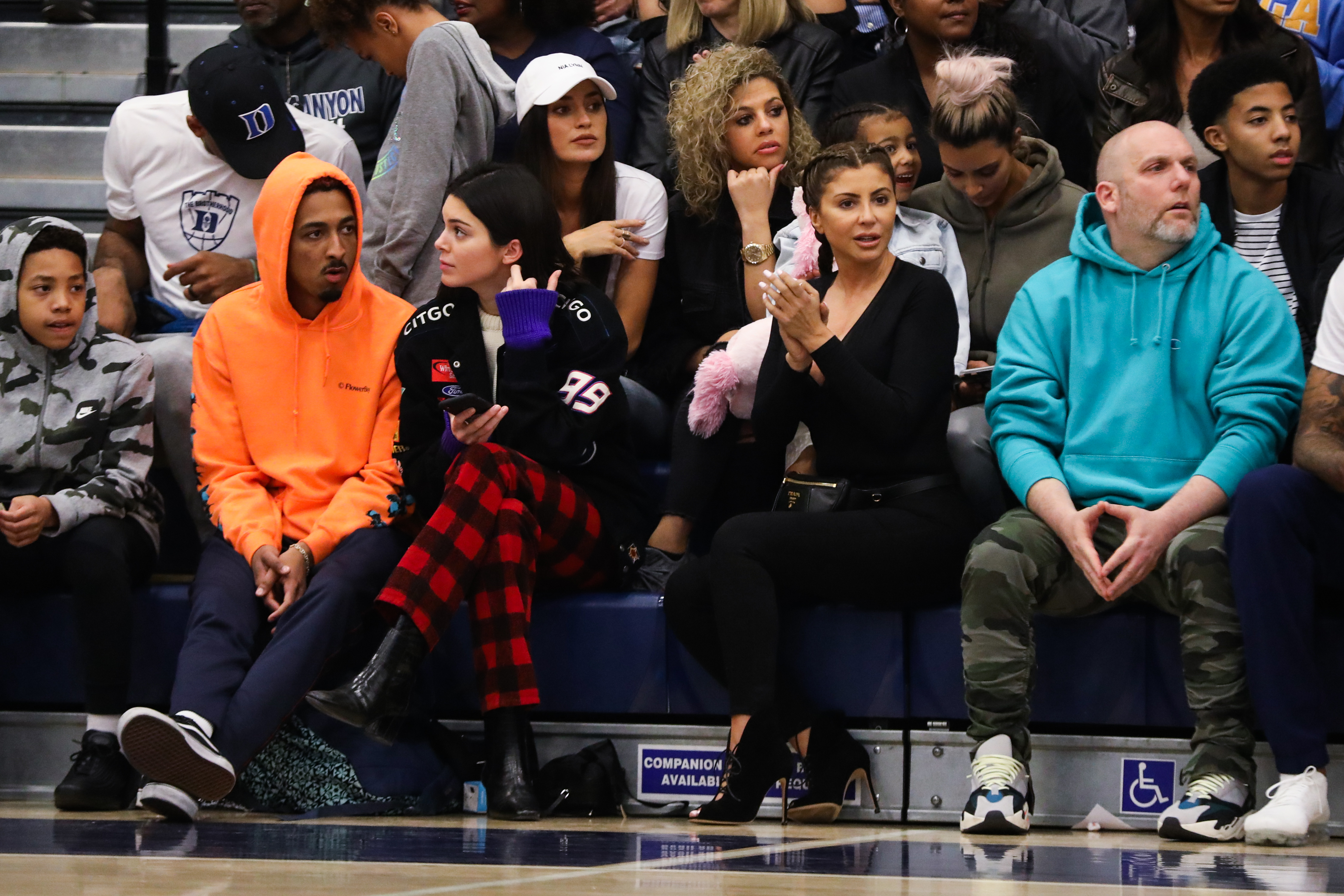 Access_Kardashian_8.jpg