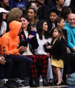 Access_Kardashian_10.jpg