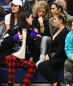 Access_Kardashian_3.jpg
