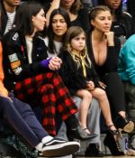 Access_Kardashian_4.jpg
