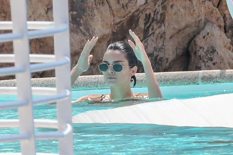 Access_Kardashian_75.jpg