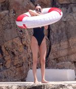 Access_Kardashian_11.jpg