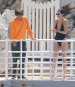 Access_Kardashian_110.jpg