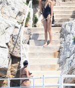 Access_Kardashian_125.jpg