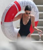 Access_Kardashian_168.jpg