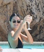 Access_Kardashian_208.jpg
