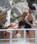 Access_Kardashian_244.jpg