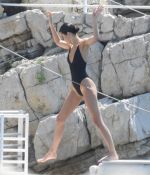 Access_Kardashian_245.jpg
