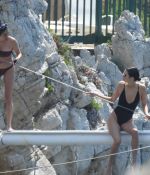 Access_Kardashian_250.jpg