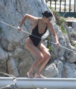 Access_Kardashian_287.jpg