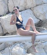 Access_Kardashian_298.jpg