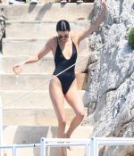 Access_Kardashian_306.jpg