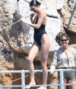 Access_Kardashian_332.jpg