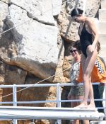 Access_Kardashian_342.jpg