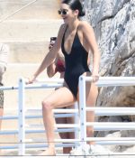 Access_Kardashian_345.jpg