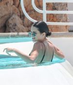 Access_Kardashian_61.jpg