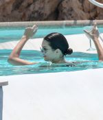 Access_Kardashian_67.jpg