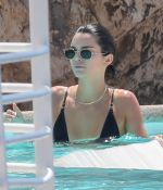 Access_Kardashian_71.jpg