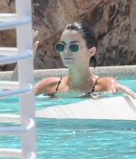 Access_Kardashian_73.jpg