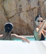 Access_Kardashian_86.jpg