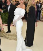 Access_Kardashian_12.jpg