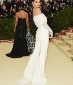 Access_Kardashian_18.jpg