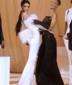 Access_Kardashian_6~0.jpg
