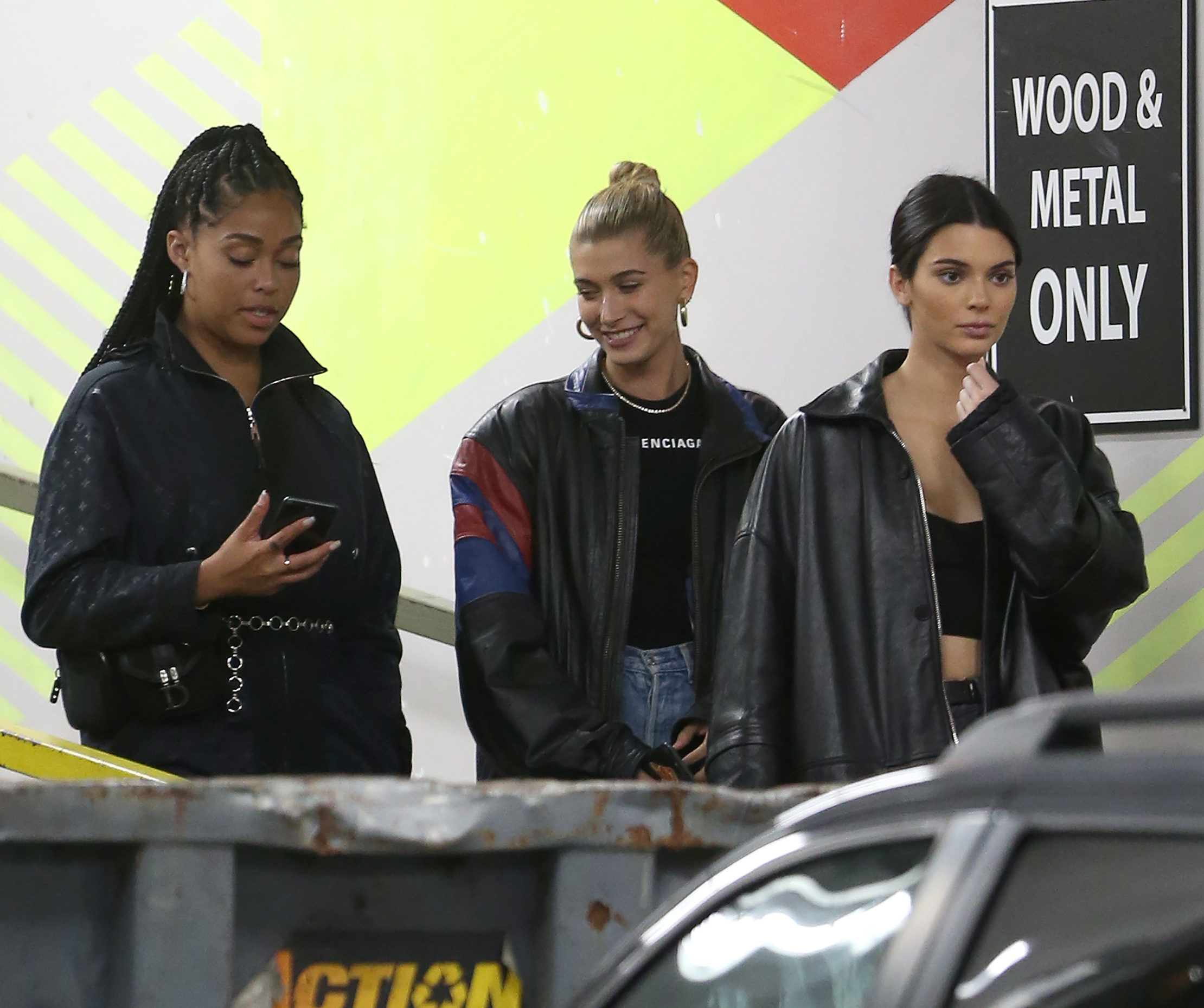 Access_Kardashian_7.jpg