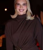 Access_Kardashian_28229.jpg