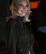 Access_Kardashian_28829.jpg