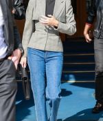 Access_Kardashian_28529.jpg